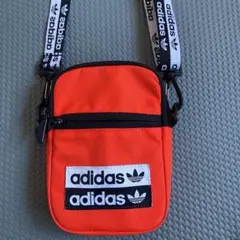 ショルダーバッグ adidasoriginalsのサムネイル