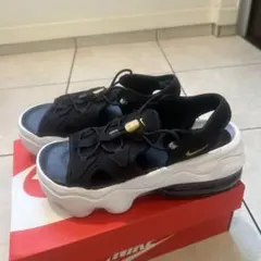 美品】NIKE エアマックスココ ブラック/ホワイト 23㎝