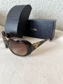 付属品完備】PRADA sunglasses 三角ロゴ ベッコウ柄 ゴールド - メルカリ