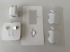 アップル純正品 iphoneイヤホン　ライトニングイヤホン USB電源アダプタ
