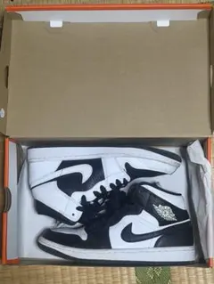 ナイキ ウィメンズ エアジョーダン1 ミッド 