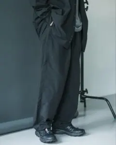 バーラップアウトフィッター ワイドパンツ