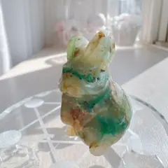 珍しい!! クリソコラ カービング うさぎ ウサギ 天然石 置き物 置物