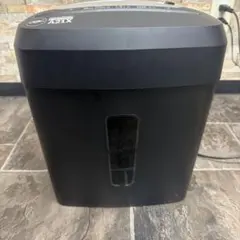 Item thumbnail for item b399193f-51c0-4ab5-b1d8-383825d14d21