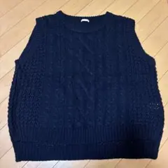 GU ネイビー ケーブル編み ニットベスト　レディース