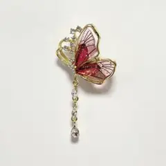 |◤ブローチ◢|✨新品✨　蝶　バタフライ　ダイヤ　レッド/ピンク　シースルー
