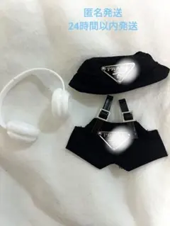 イニシャルラブブ　服　LABUBU