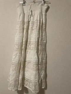 clef de sol 白レーススカート