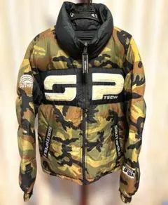 SOUTHPOLE 迷彩、ブラック リバーシブル ダウンジャケット S