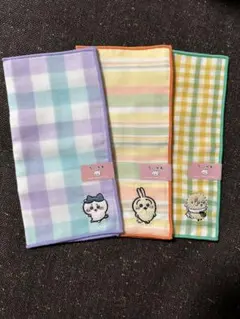 ちいかわ　ガーゼ ハンカチ　ハンドタオル　ハチワレ　うさぎ　モモンガ