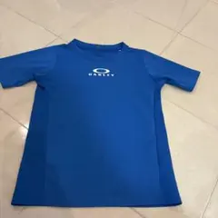 OAKLEY Tシャツ ブルー 半袖 スポーツウェアのサムネイル