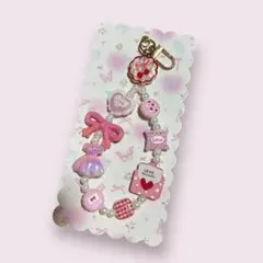 ハンドメイド　ビーズ　ストラップ