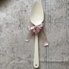 Item thumbnail for item 71316750-fd53-43e3-841c-40ed1cd6f7d4