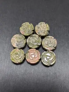 ユナカイト　バラ型天然石ビーズ 8個セット　彫り