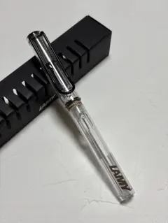 【美品】LAMY ビスタ万年筆F　ペン先&クリップブラック仕様 サファリ　箱付きのサムネイル