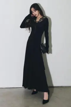 新品未使用】andrea&co. ビスチェレースタイトワンピース - メルカリ