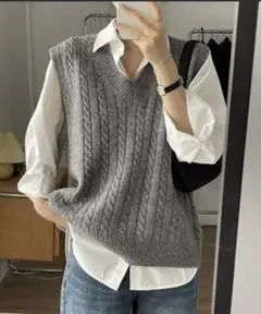 ケーブル編み Vネック ゆったり ニットベスト ベストジレ オフィスカジュアル