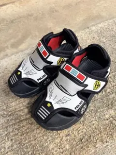 トミカ　キッズサンダル　16センチ