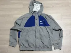 Nike フード付きナイロンジャケット