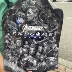 アベンジャーズ　エンドゲーム　入場者特典