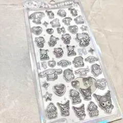 新作！【正規品】うるちゅる　サンリオキャラクターズ　シルバー　モノクロ　白黒のサムネイル