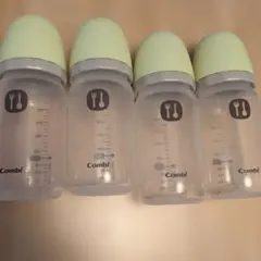 哺乳びん4本 240mlプラスティック製 コンビ