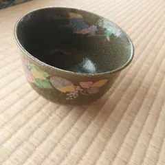 黒色花模様茶碗とトレイセット