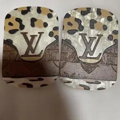 LVロゴ レオパード柄 アクリルプレート2個セット
