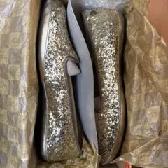 新品アグ　UGG ゴールド グリッター フラットシューズ　ファー