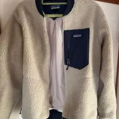 patagonia フリースジャケット Sサイズ クリーム色/ネイビー