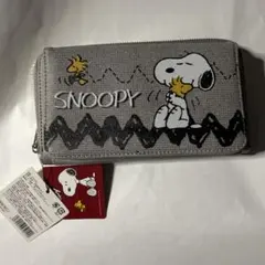 スヌーピー　長財布　ショルダータイプ