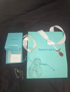 TIFFANY&CO. ラビングハートペンダント
