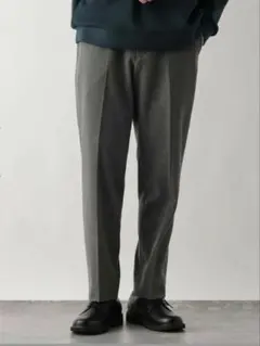 グローバルワーク　アーバンスラックス +WARM ミドルグレー