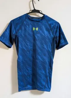 美品　UNDER ARMOUR アンダーシャツ MD　青