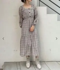 マジェスティックレゴン　レディコンシャスワンピース