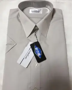 定価の半額 Incentive シャツ