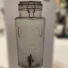 Item thumbnail for item cb7eb6e0-4435-4a75-ac1b-733ffd1f7a54