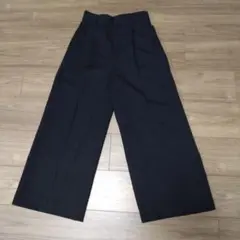 UNTITLED　黒 ワイドパンツ サイズ0（XS）