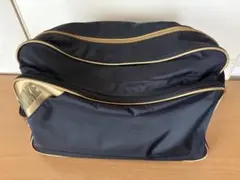 エナメル　バッグ　NIKE