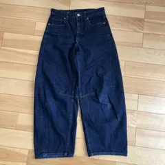 GU バレルレッグジーンズ 裾上げあり