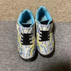 キッズカジュアルシューズ 白/青/黄