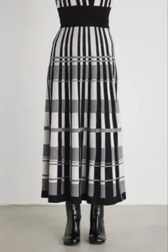 rienda（リエンダ）ランダムチェック　ニットフレアスカート