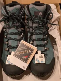 Item thumbnail for item f7899fa5-7fd7-49e9-8894-a130317595eb