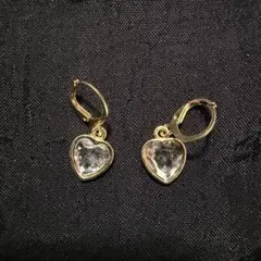 まもなく削除！【新品・未使用】ハート型クリスタルピアス
