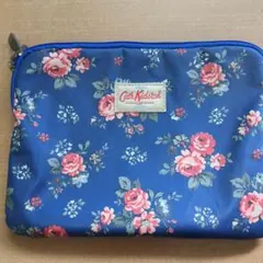 Cath Kidston 花柄タブレットケース 青
