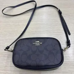 COACH シグネチャー ショルダーバッグのサムネイル