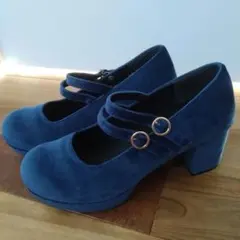 ネイビー　ベロア　ストラップパンプス