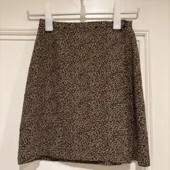 Banana Republic タイトスカート 総柄 レーヨン素材 サイズ2のサムネイル