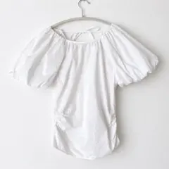 ZARA ホワイト パフスリーブ ブラウス バックリボン