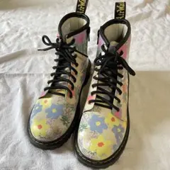 Dr. Martens ドクターマーチン 8ホール　ブーツ 花柄　UK2